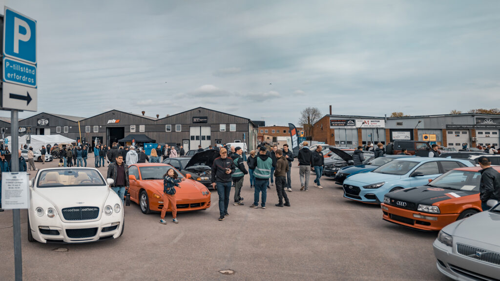 Cars and Coffee evenemang